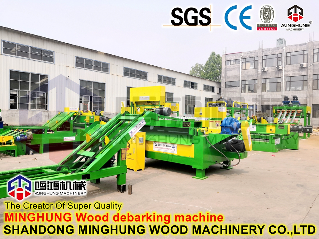 Окорочный станок для бревен легко удаляет кору