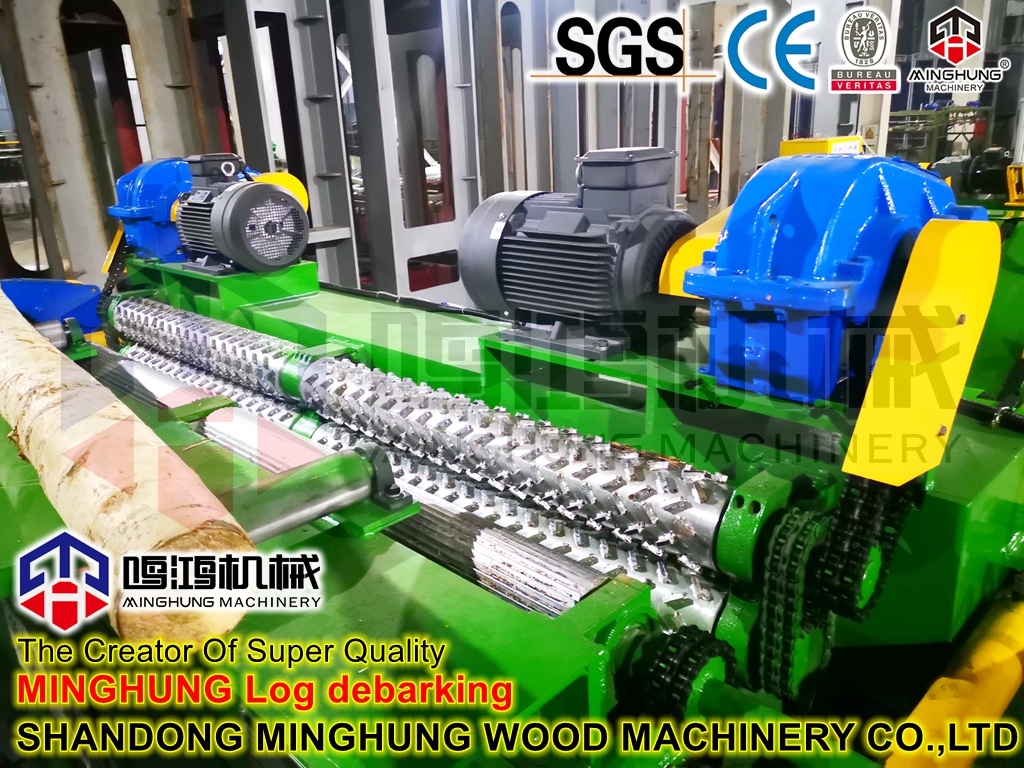 машина для окорки древесины