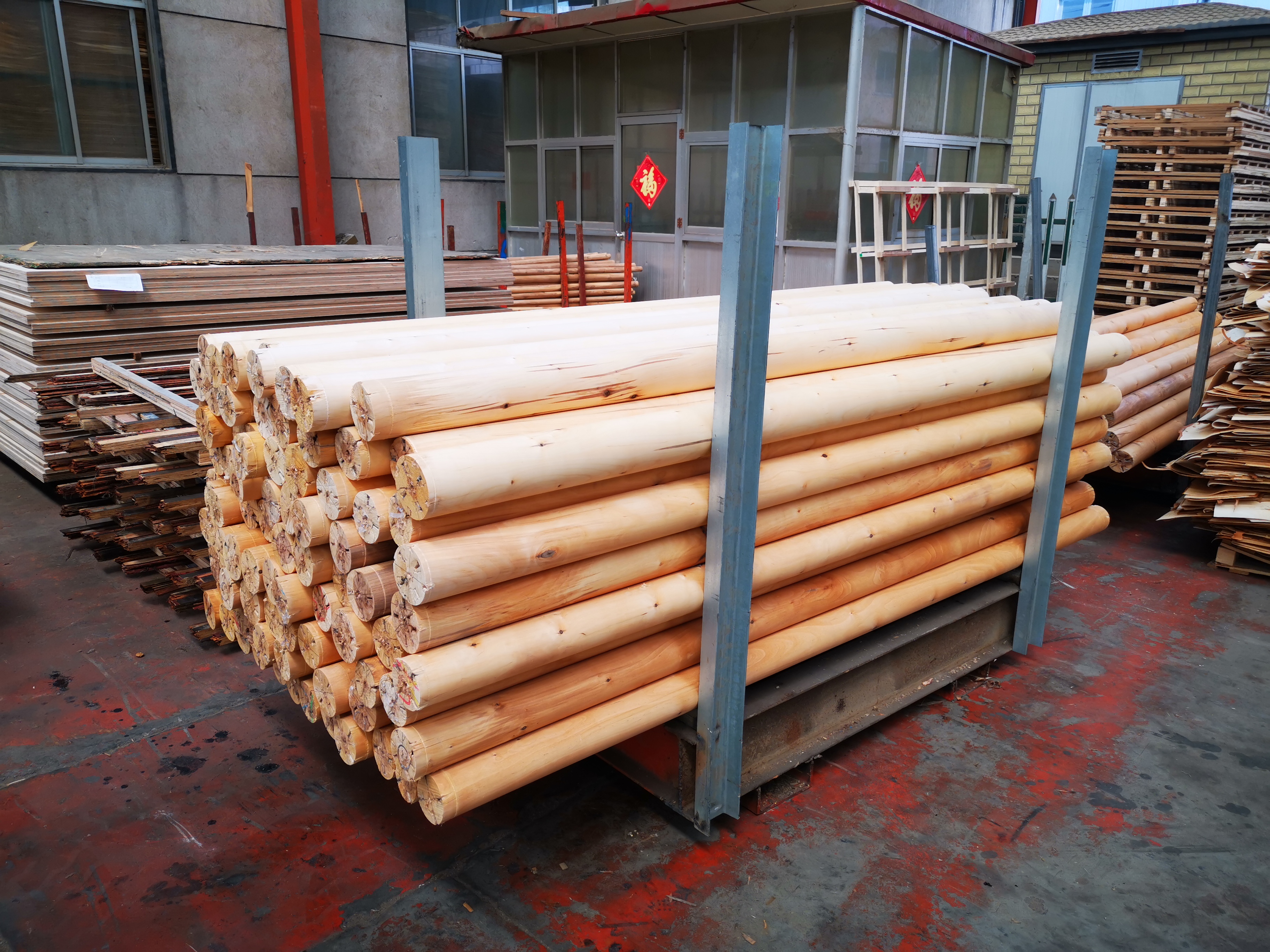 Деревообрабатывающее оборудование, оборудование для лущения шпона 