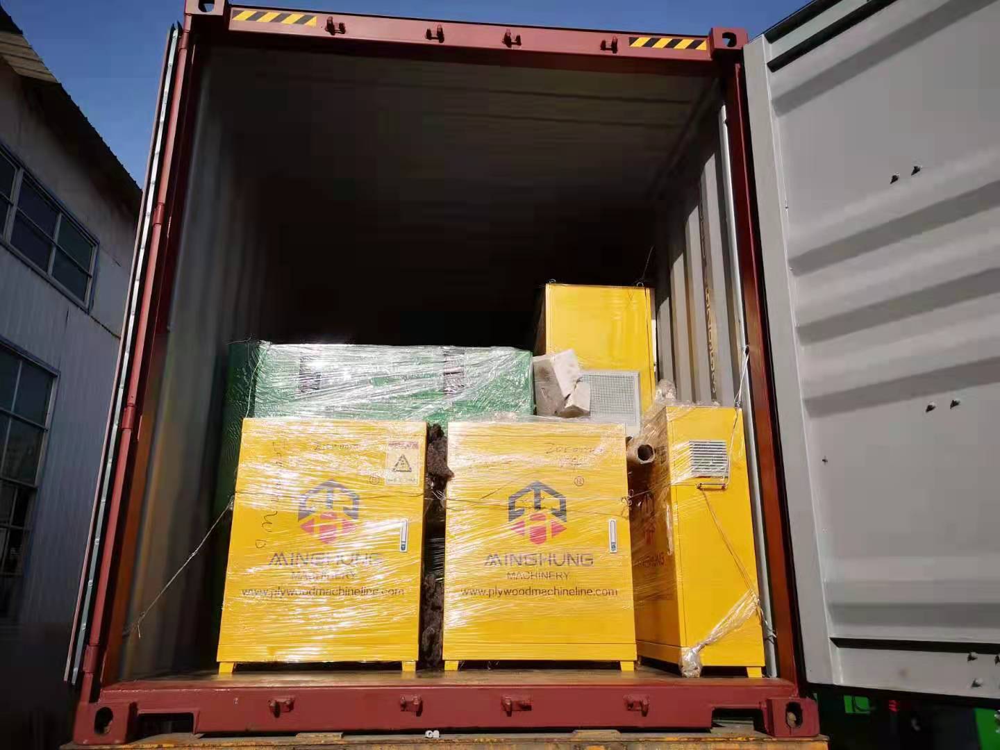 прочная коробка из шпона