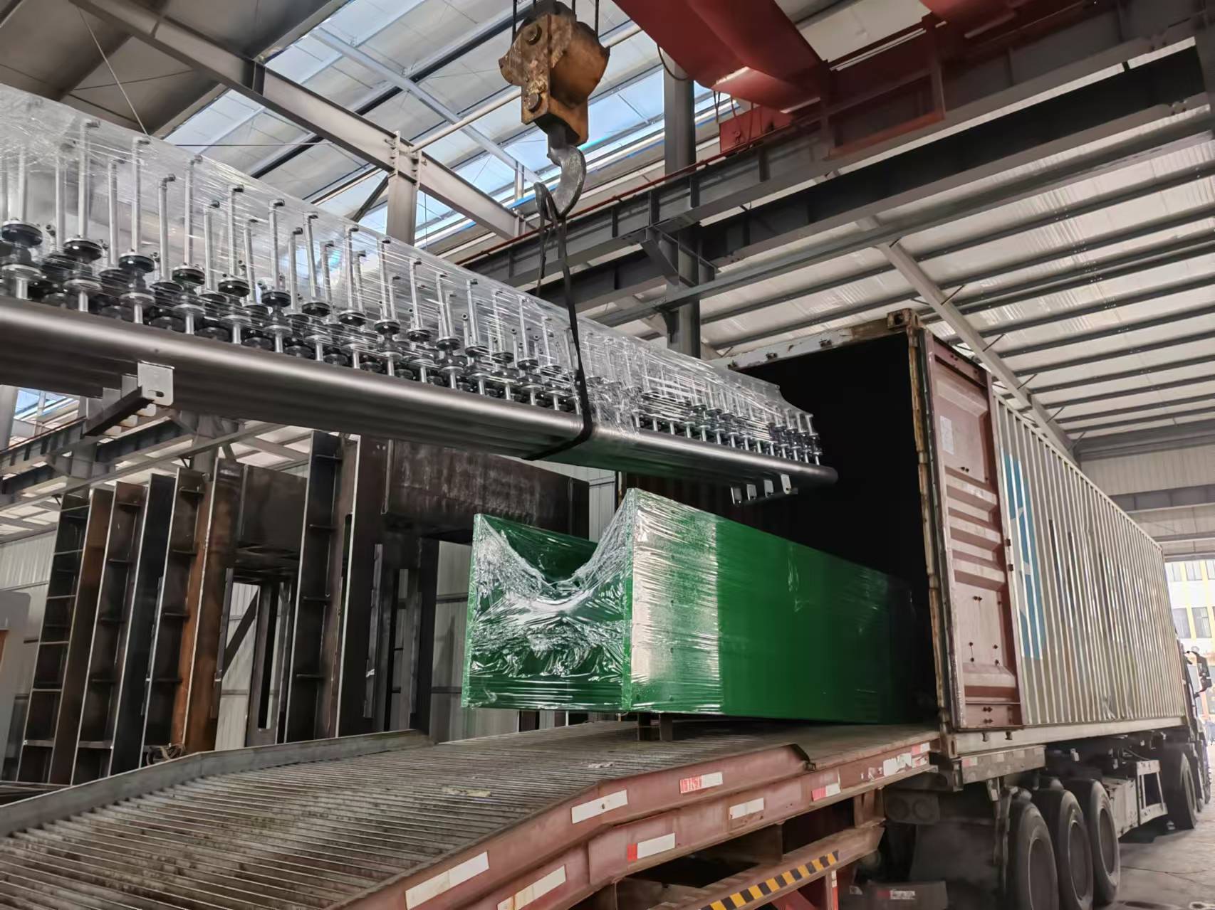 автоматическая загрузка горячего пресса